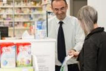 Patient with pharmacist