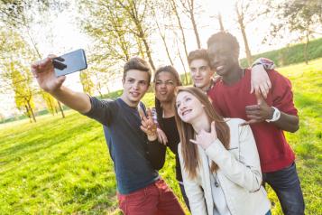 Teen group selfie